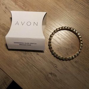 Avon Pear Stretch Bracelet (NIB)